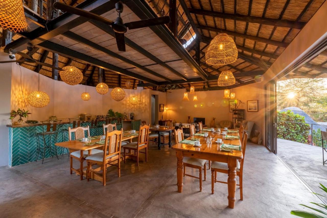 Hornbill Lodge Kariba Экстерьер фото