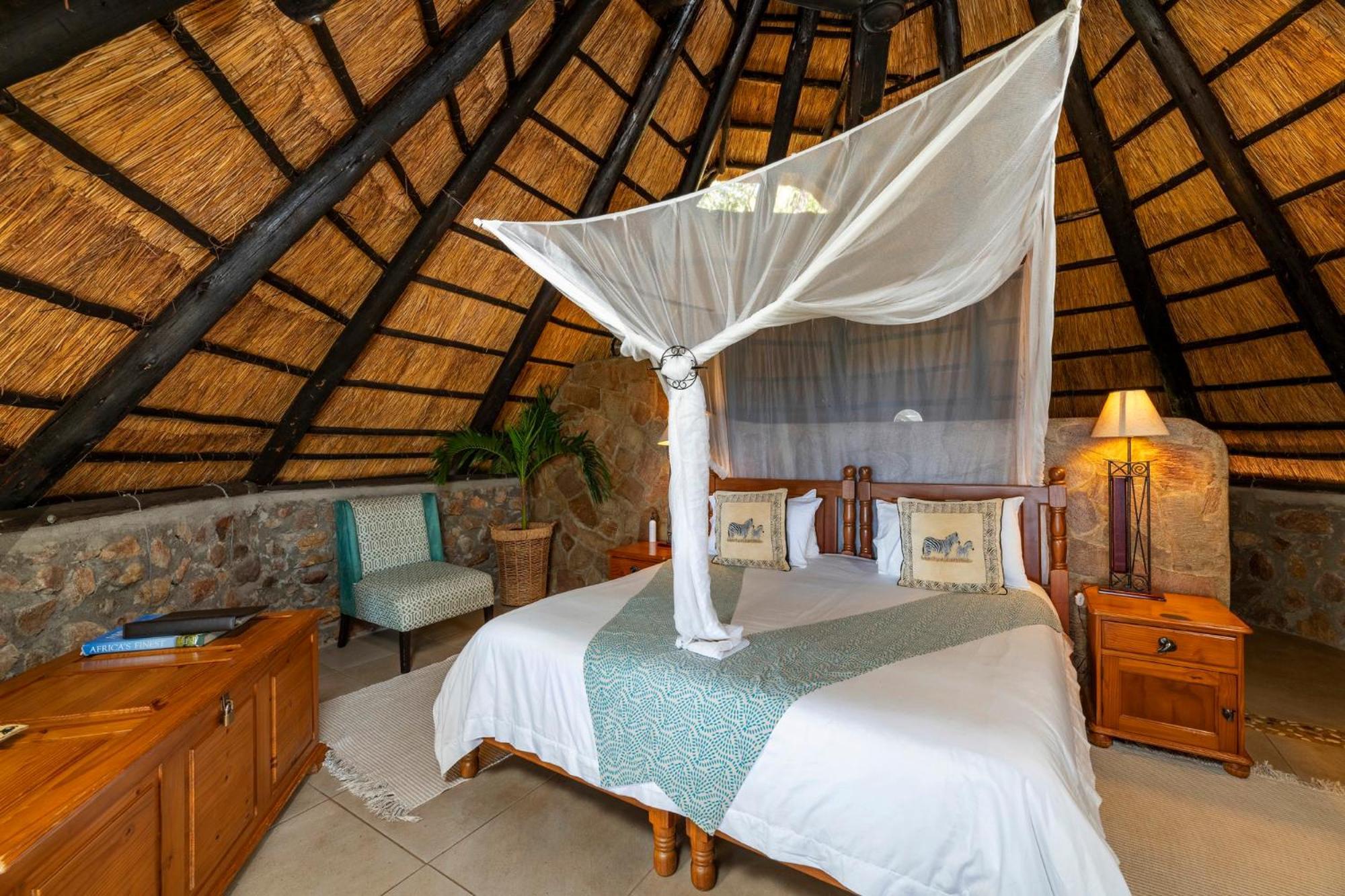 Hornbill Lodge Kariba Экстерьер фото