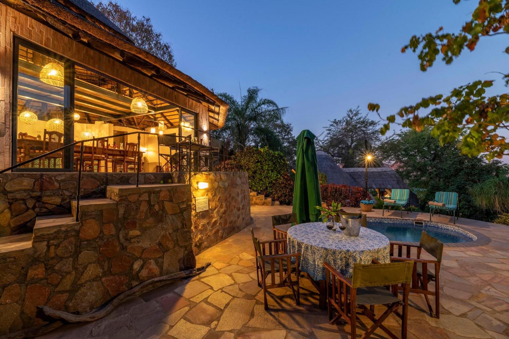 Hornbill Lodge Kariba Экстерьер фото