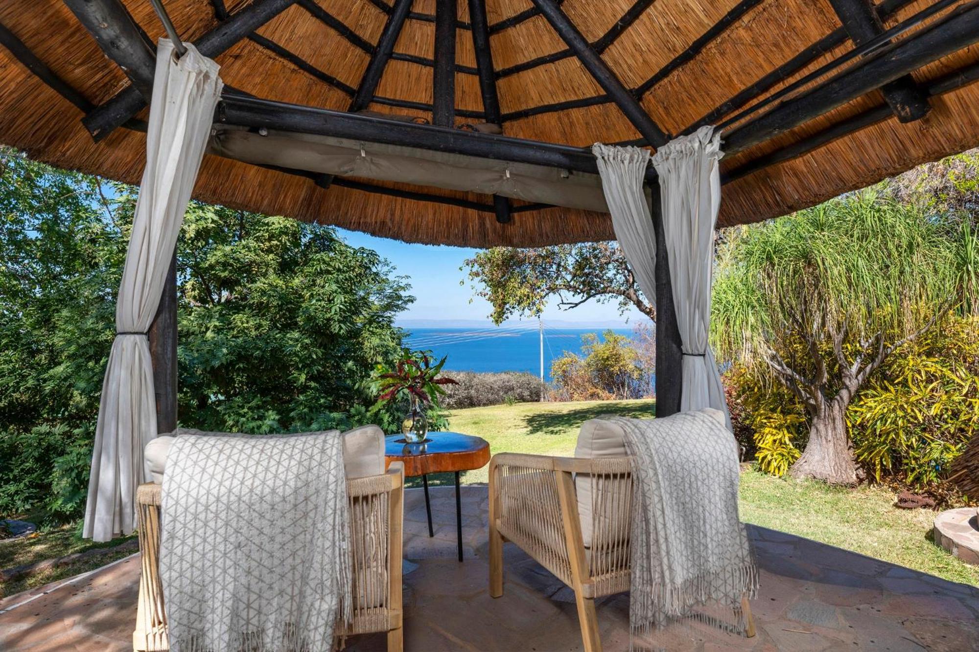 Hornbill Lodge Kariba Экстерьер фото