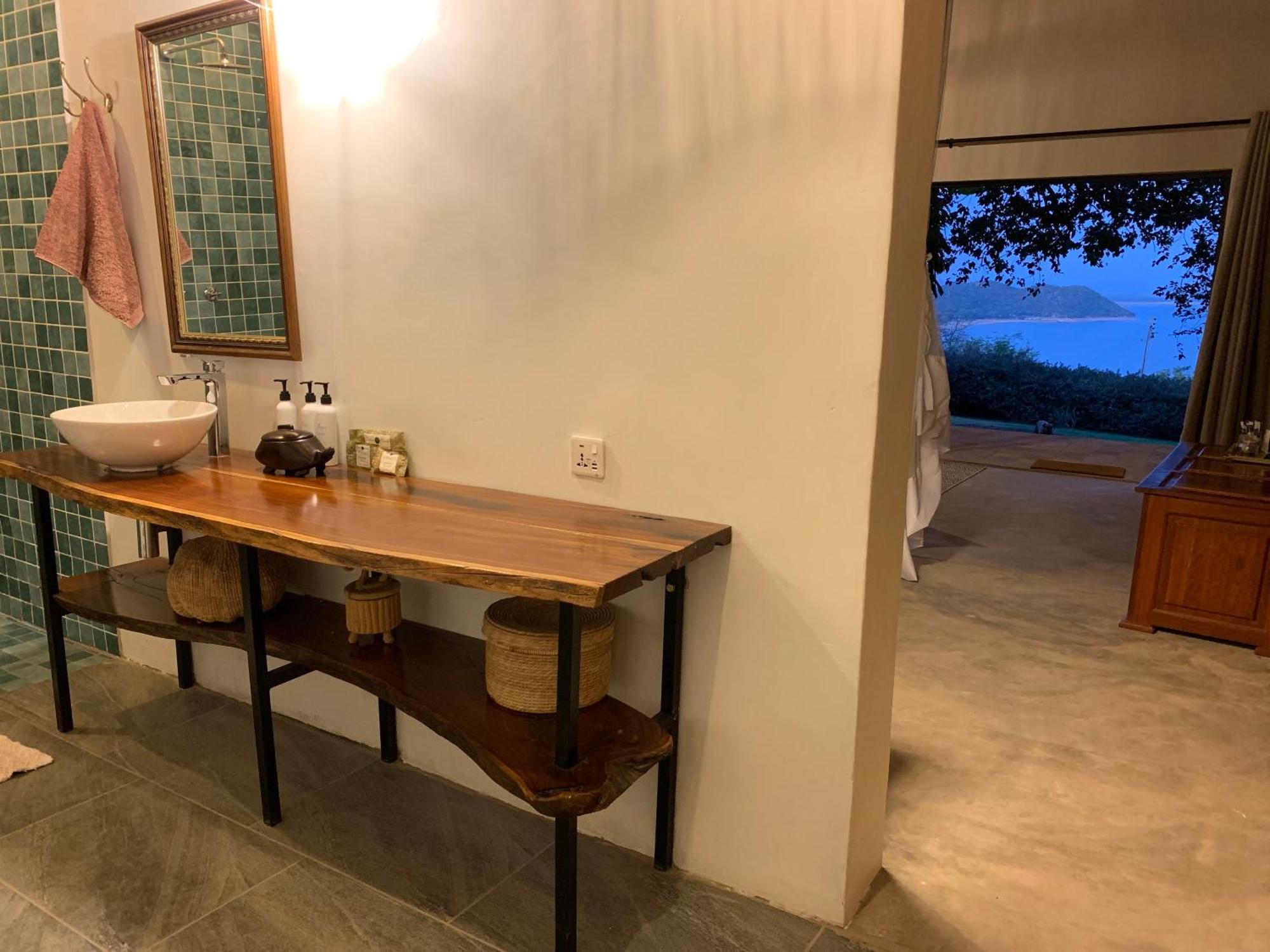 Hornbill Lodge Kariba Экстерьер фото